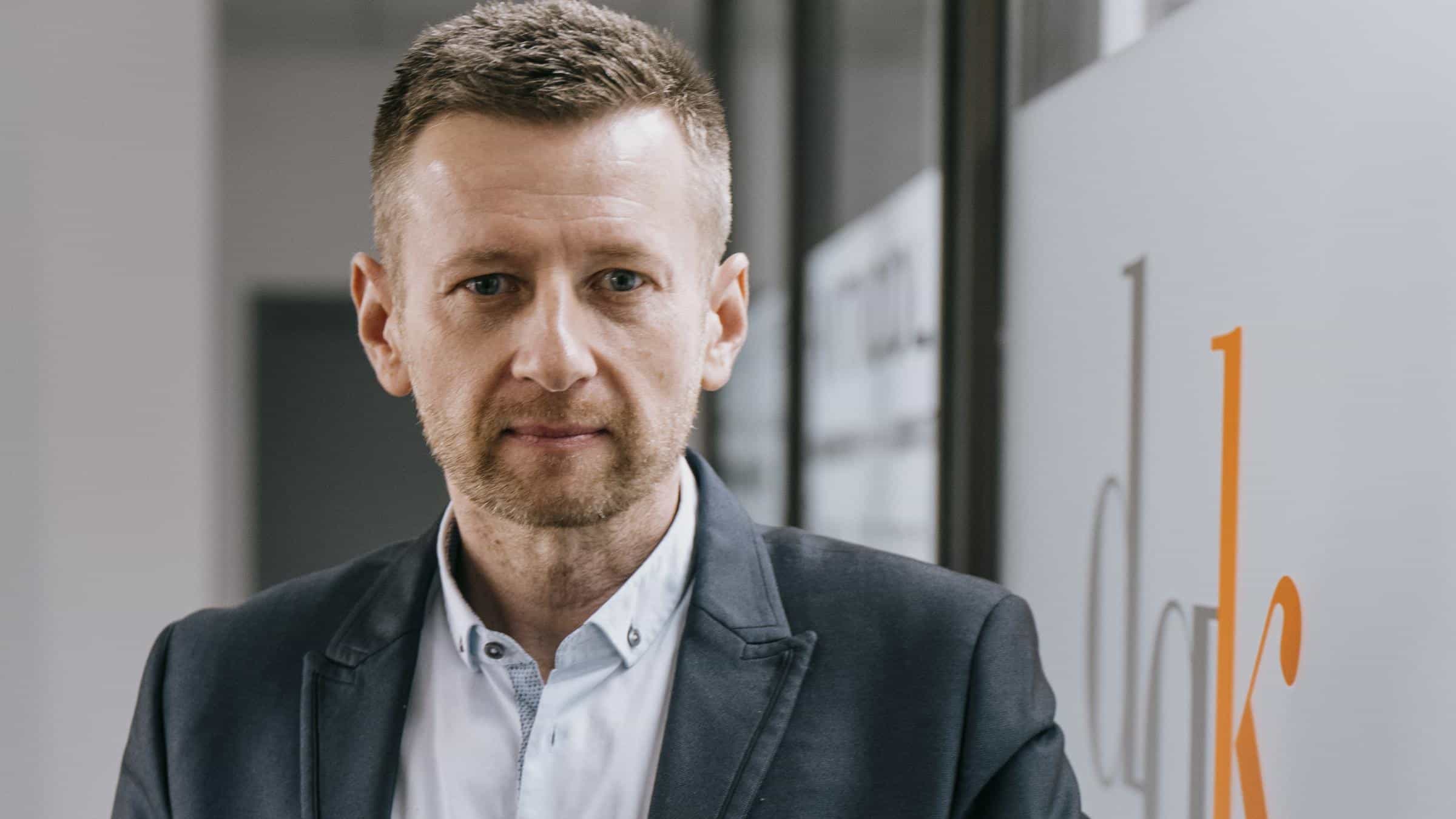 Prendre part sans toucher le fonds