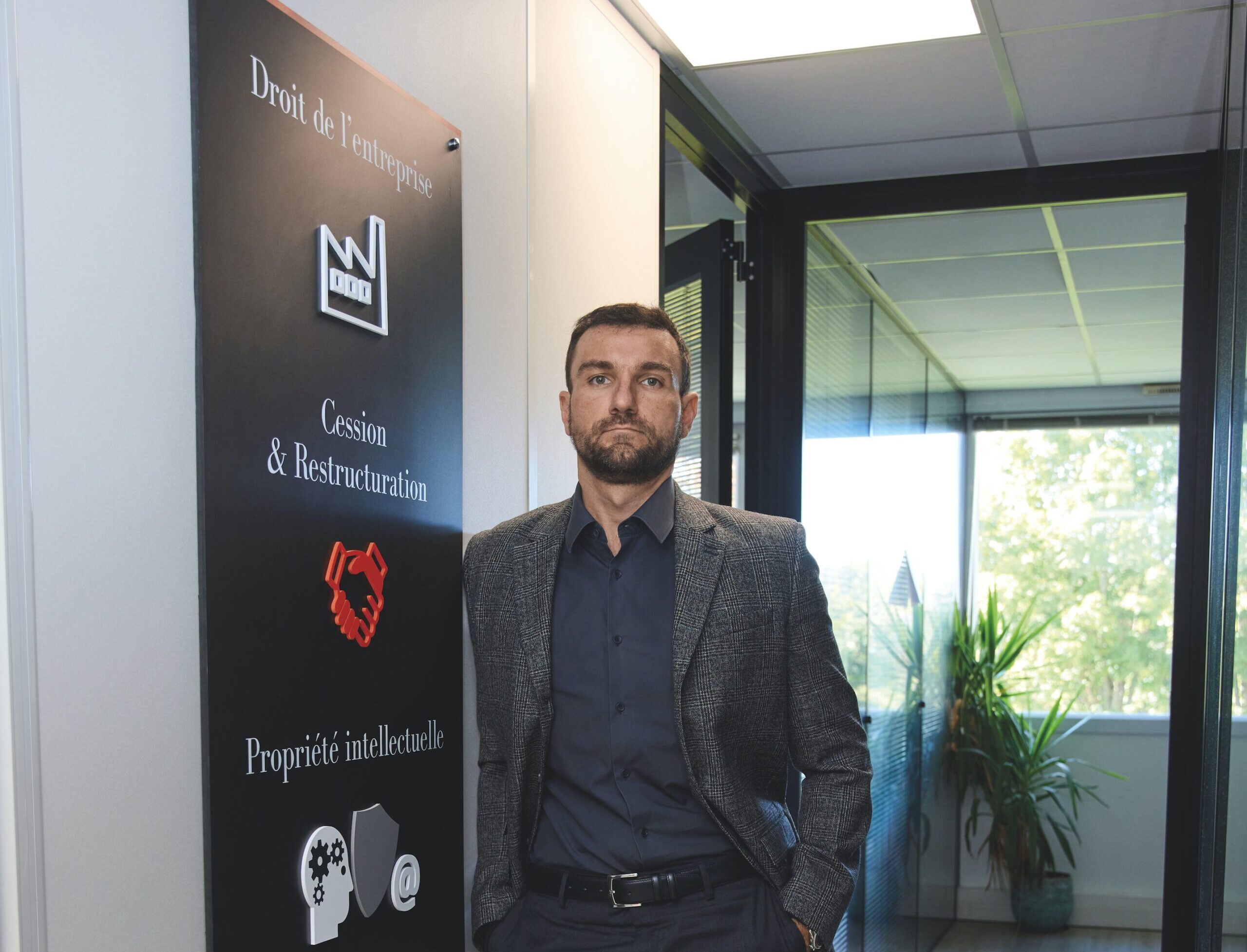 Maxence Perrin, avocat en droit des affaires à Dijon