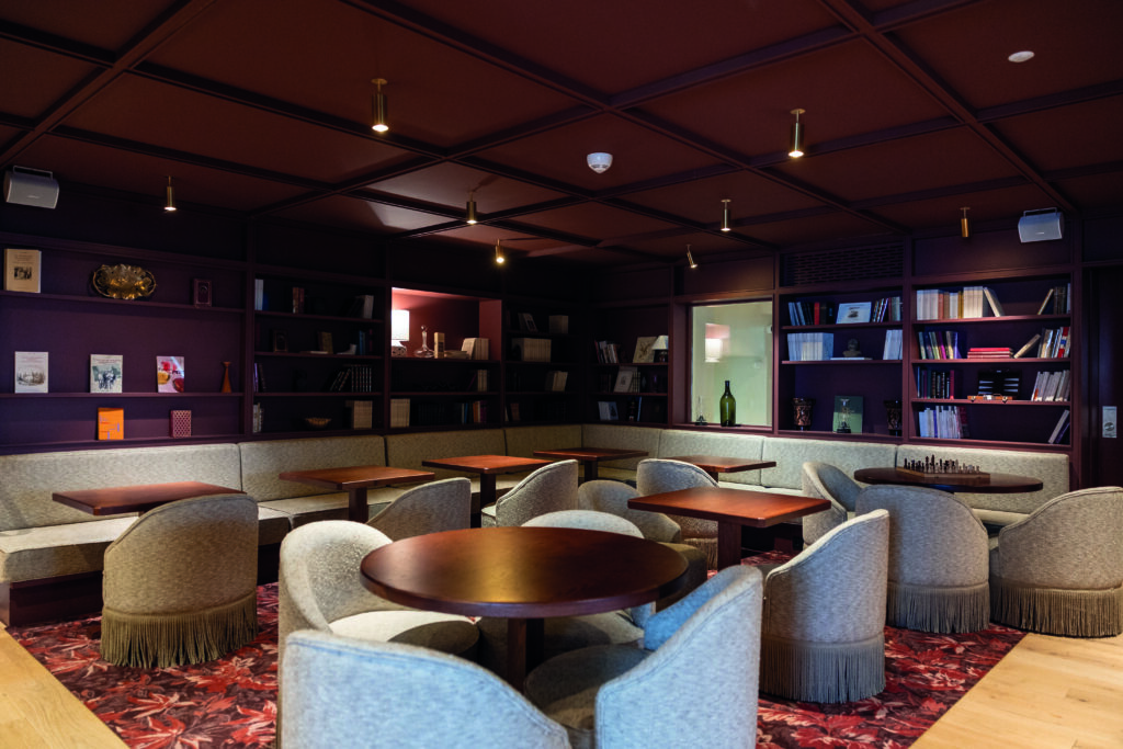 Le salon de l’hôtel Bellevigne Bourgogne