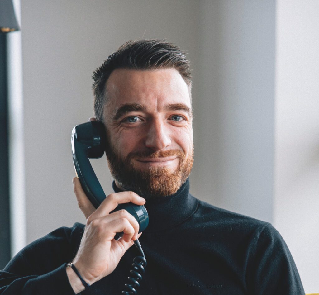 Thomas Dumont, directeur de l'agence mâconnaise Options Telecom