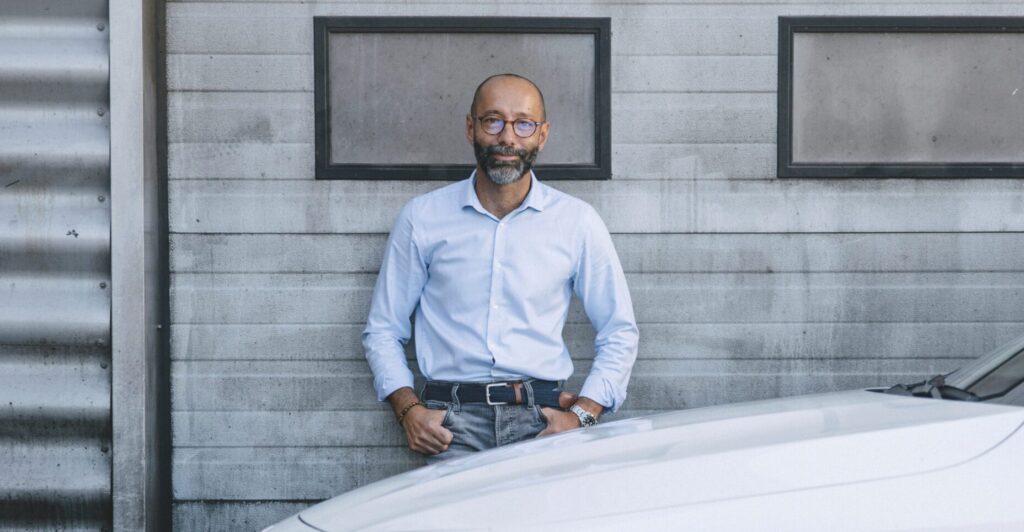 Jérôme Haessy, conseiller commercial Entreprises pour la concession Mercedes-Benz de Dijon