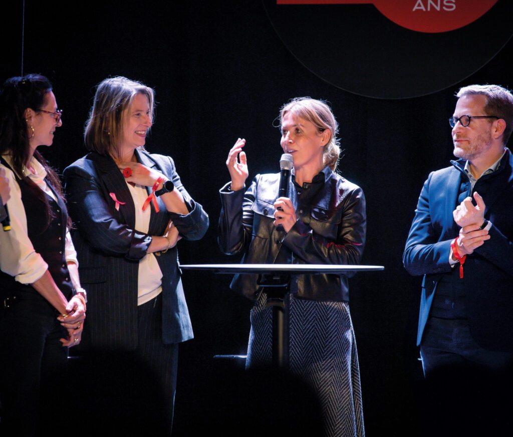 Karine Ripert, directrice du Zénith, Nathalie Koenders, maire de Dijon et première vice-présidente de Dijon métropole, et Olivier Martin, directeur général de S-PASS TSE